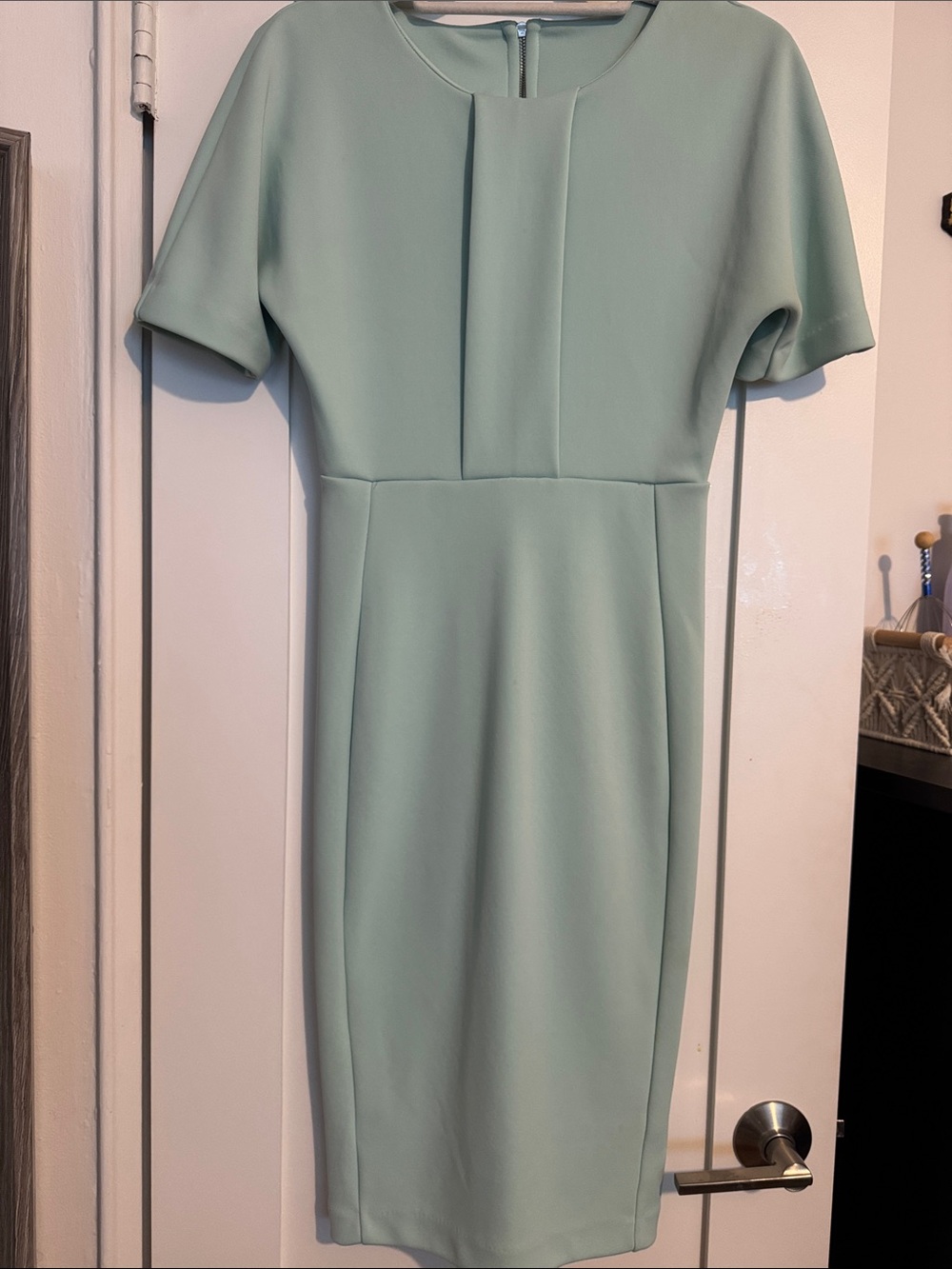 Size 6 Elegant Mint Stretchy Dress - Brand:h&m